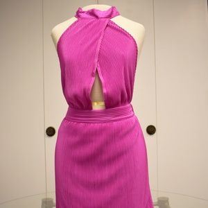 NWT - Sincerely Jules: Fuchsia Micro-Pleated Criss Cross KeyHole Tie Neck Dress